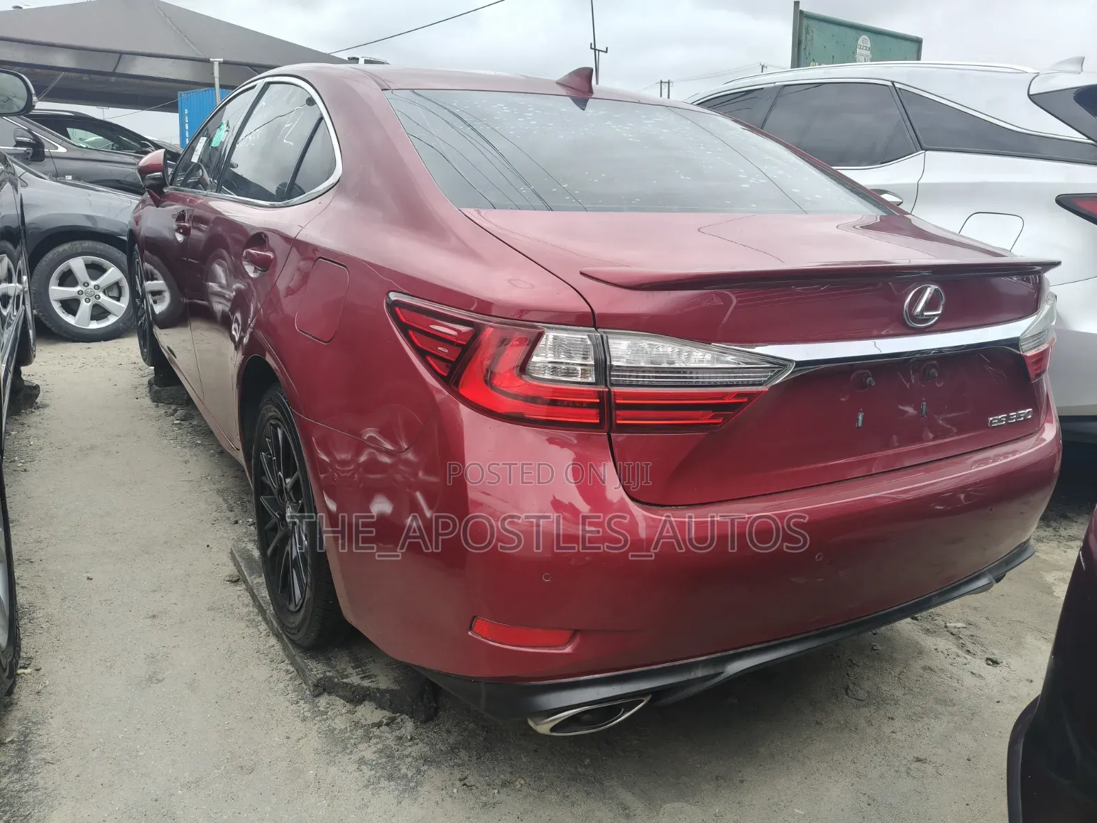 Lexus ES 2017 Red