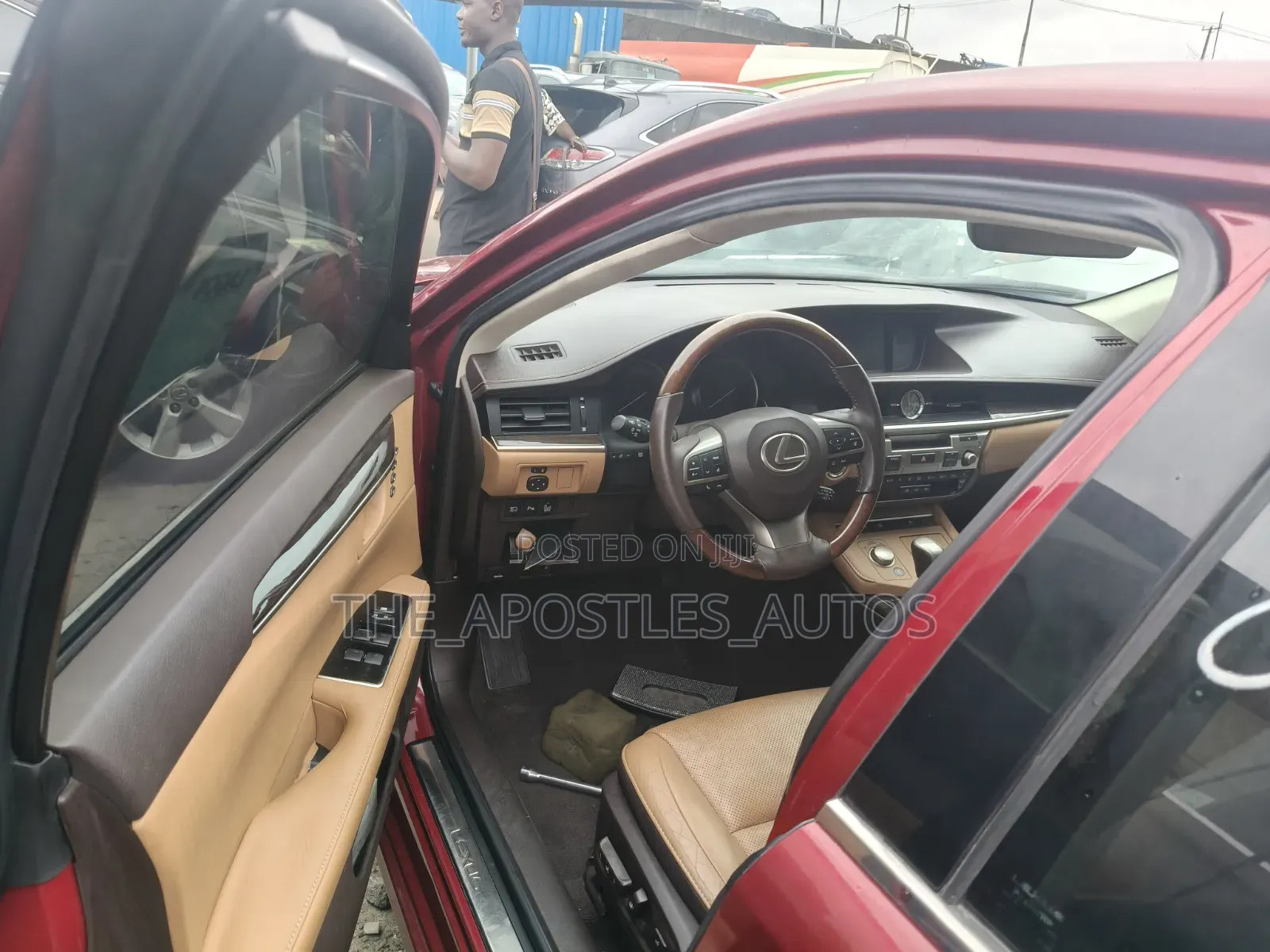 Lexus ES 2016 Red
