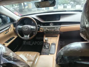 Lexus ES 2017 Gold