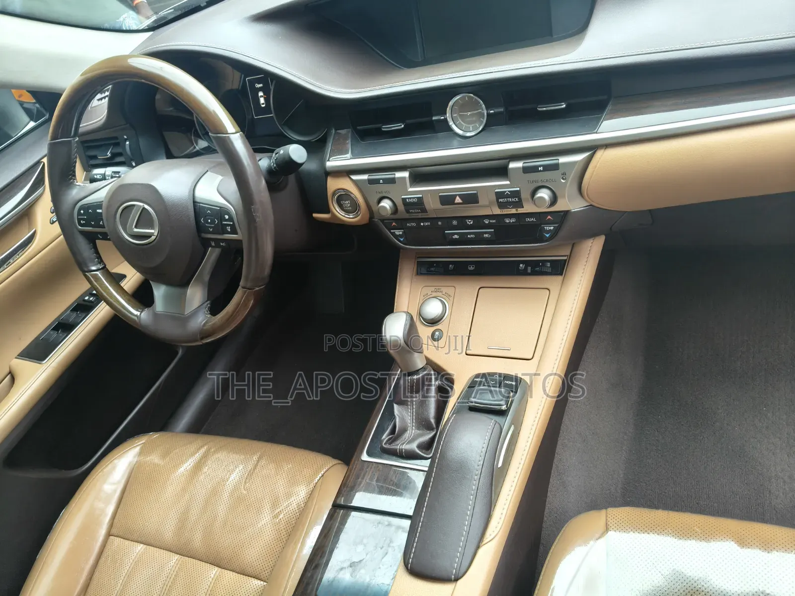 Lexus ES 2016 Gold