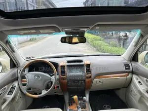 Lexus GX 470 2004 Gold