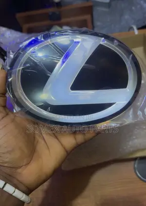 Lexus Front Grill Logo With Led Light