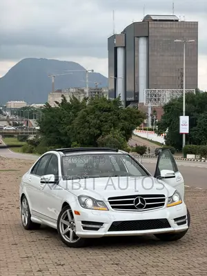 Mercedes-Benz C350 C 350 4MATIC AWD 2013 White