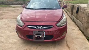 Hyundai Accent 2012 Red