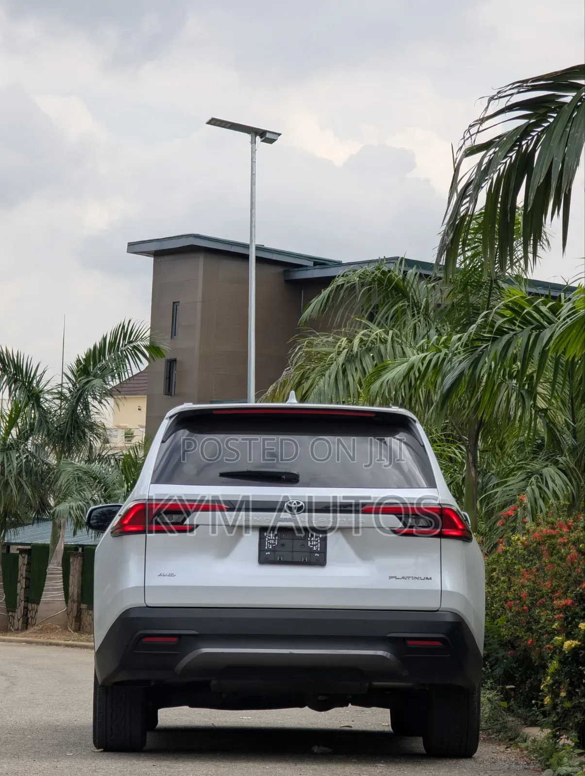 Toyota Highlander 2024 White