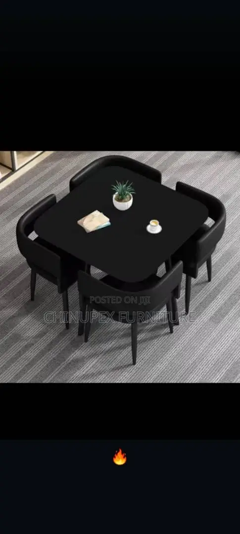 By 4 Seaters Dining Table Set