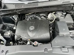 Toyota Highlander XLE 4x4 V6 (3.5L 6cyl 8A) 2018 Black