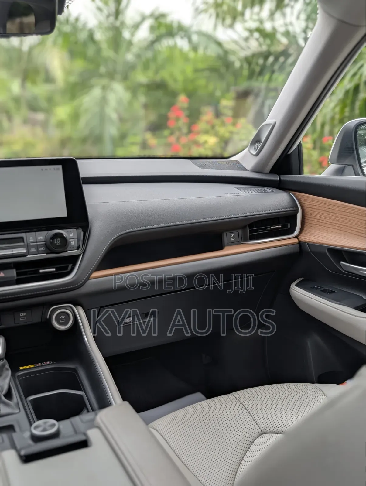 Toyota Highlander 2024 White