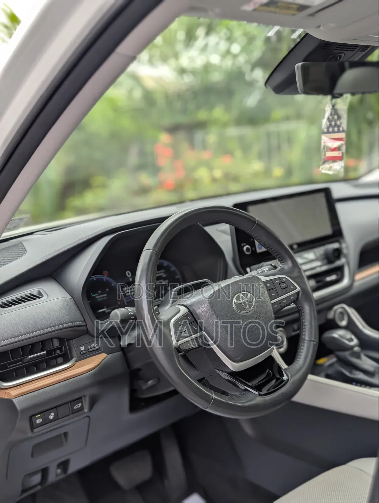 Toyota Highlander 2024 White