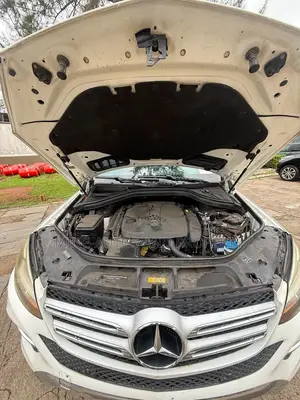 Mercedes-Benz GLE-Class GLE 350 2017 White