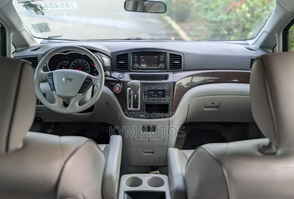 Nissan Quest 2015 Black