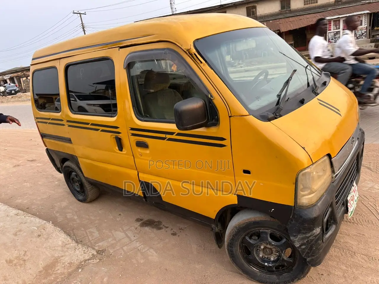 Suzuki APV Minibus 2005 Yellow