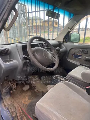 Suzuki APV Minibus 2005 Yellow