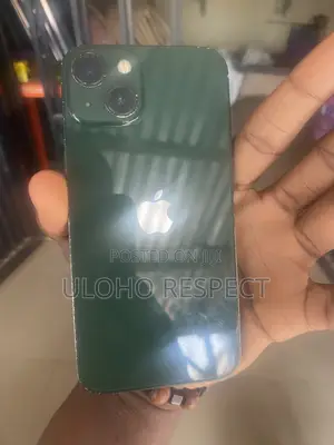 Apple iPhone 13 128 GB Green