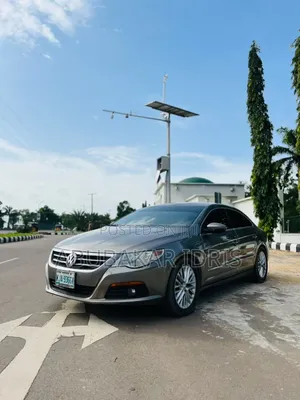 Volkswagen Passat 2011 Black