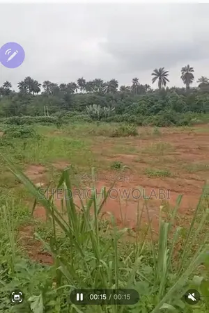 1 Hectare of Land Facing Akure-Ilesha Expressway.