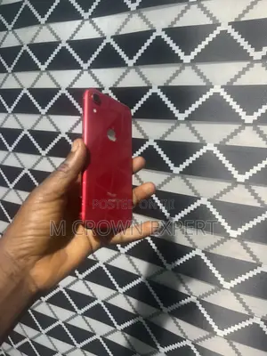 Apple iPhone XR 64 GB Red