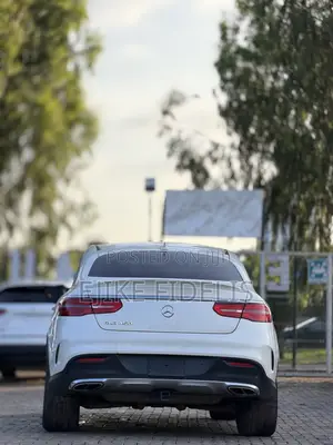 Mercedes-Benz GLE-Class 2016 White