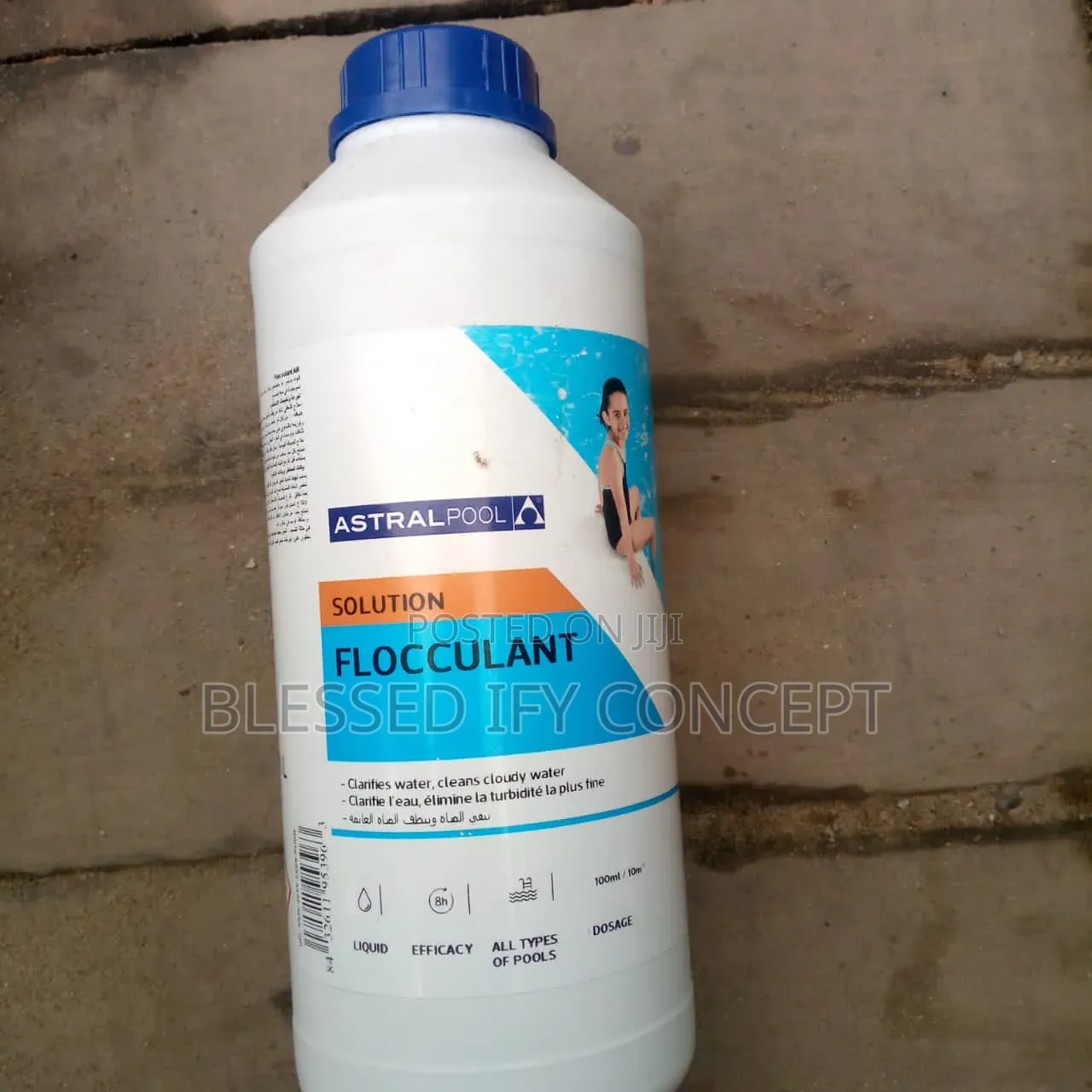 Astral Pool Solution Flocculant, for Swimming Pool Water Treatment