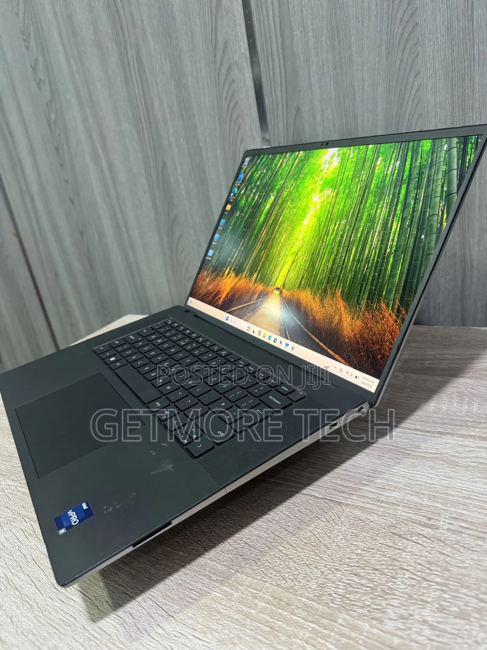 Laptop Dell Precision 5680 32GB Intel Core i9 SSD 1T