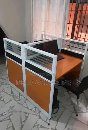 Workstation Desk by 2/Demarcation Table by 2
