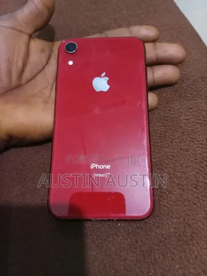 Apple iPhone XR 64 GB Red