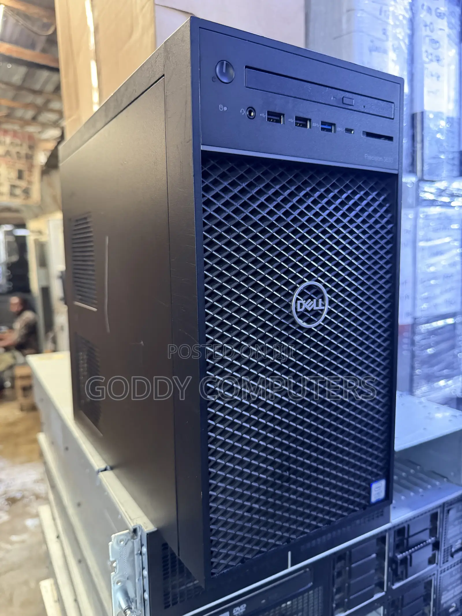 Desktop Computer Dell Precision 3000 32GB Intel Core i7 SSD 1T