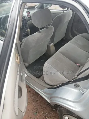 Toyota Corolla 2001 Silver