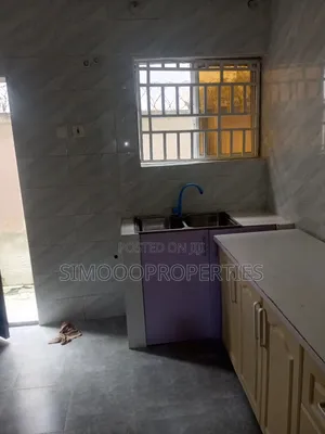 2bdrm Block of Flats in Ogunfayo, Awoyaya for rent