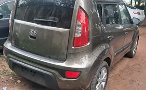 Kia Soul Automatic 2012 Brown