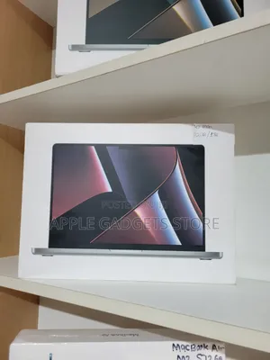 New Laptop Apple MacBook Pro 2023 M2 Max 32GB Intel Pentium SSD 512GB