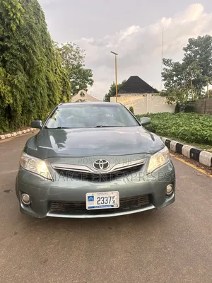 Toyota Camry 2011 Green