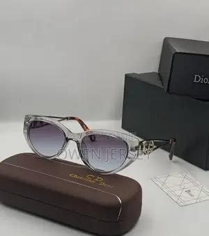 Dior-Inspired Women’s Luxury Cat-Eye Sunglasses.