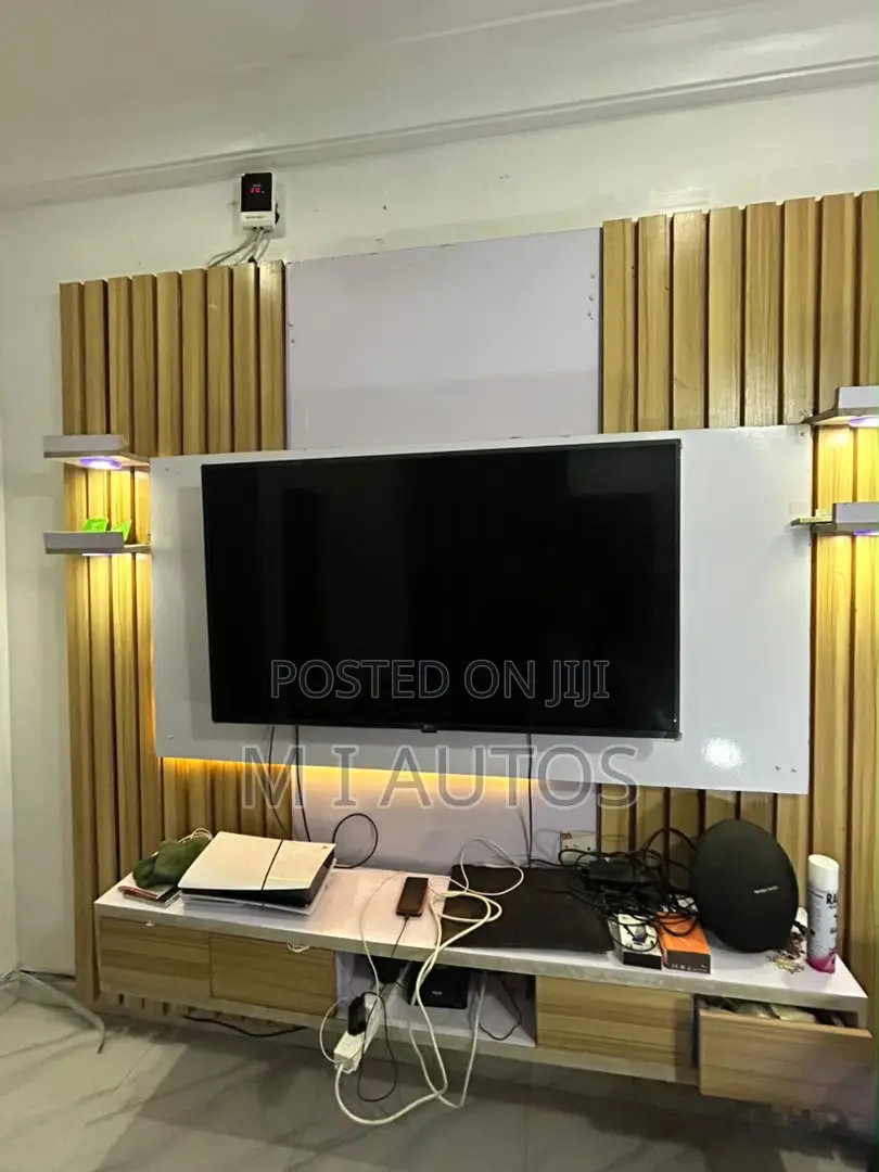 TV Console