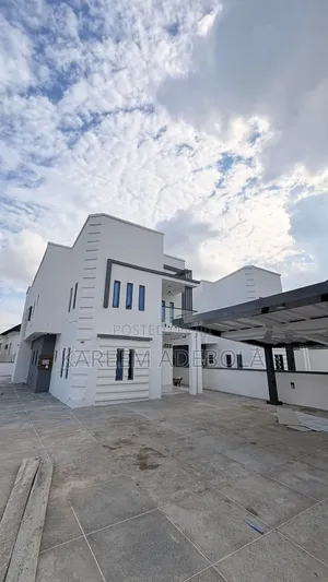 Furnished 5bdrm Duplex in Kolapo Ishola Gra, Akobo for sale