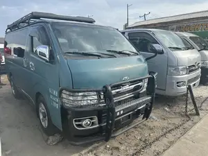 Toyota HiAce 2013 Black