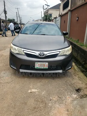 Toyota Camry 2012 Gray