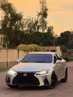 Lexus IS 250 2015 Silver