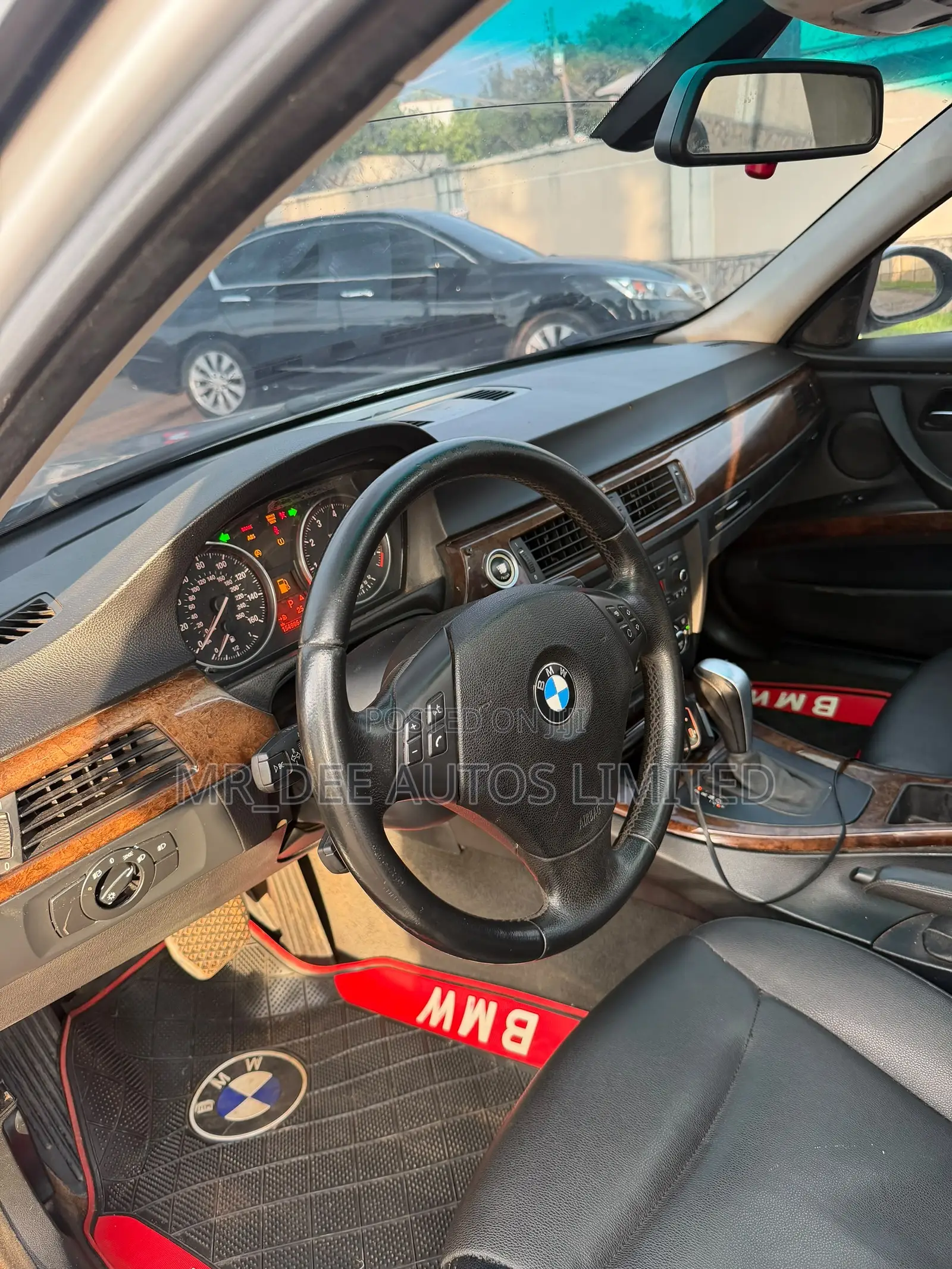 BMW 328i 2010 Silver