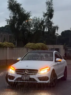 Mercedes-Benz C300 2016 White