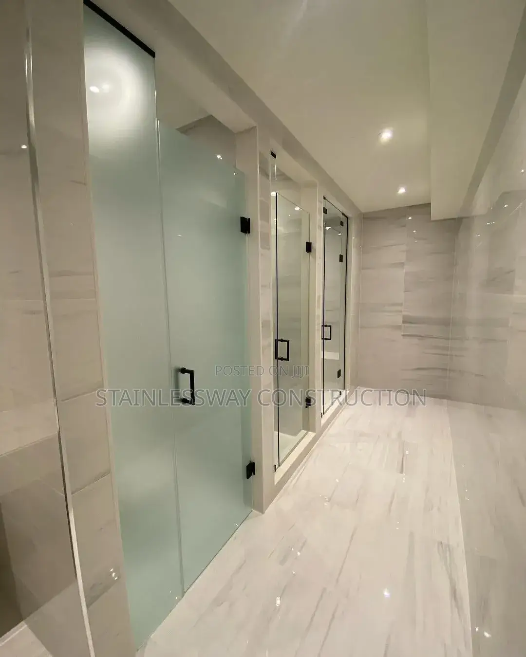 Executive Office Glass Partition With Premium Quality Finish