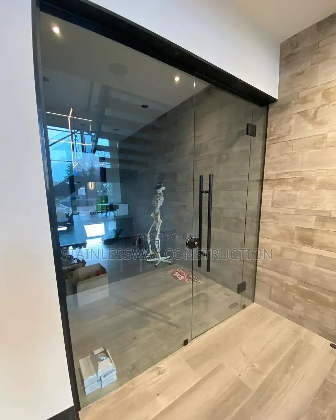 Custom Office Glass Partition Designed to Fit Your Workspace