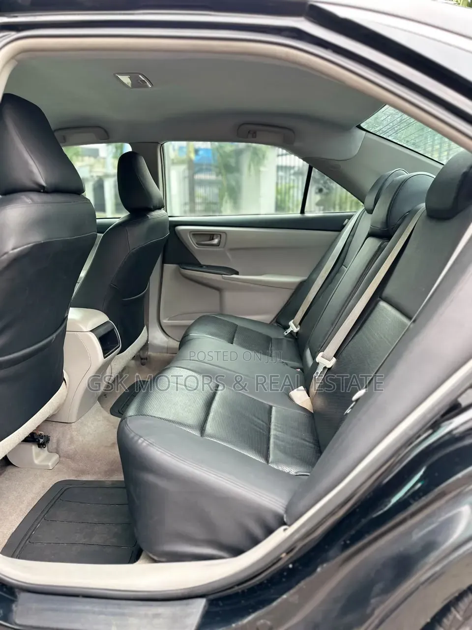 Toyota Camry 2016 Black