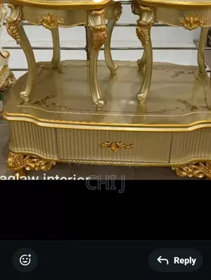 New Arrival Royal Dinner Table With Six Chair Royal