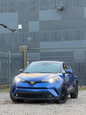 Toyota C-HR XLE Prermium FWD (2.0L 4cyl 2AM) 2018 Blue