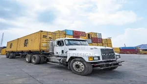 Large Warehouse for Lease