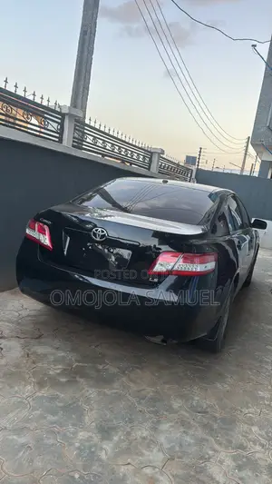 Toyota Camry Hybrid 2010 Black