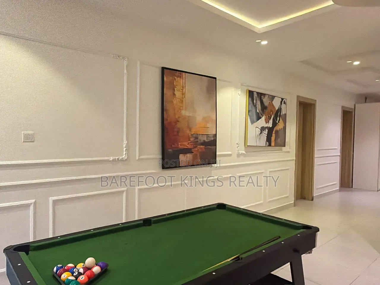 Luxury 3 BEDROOM