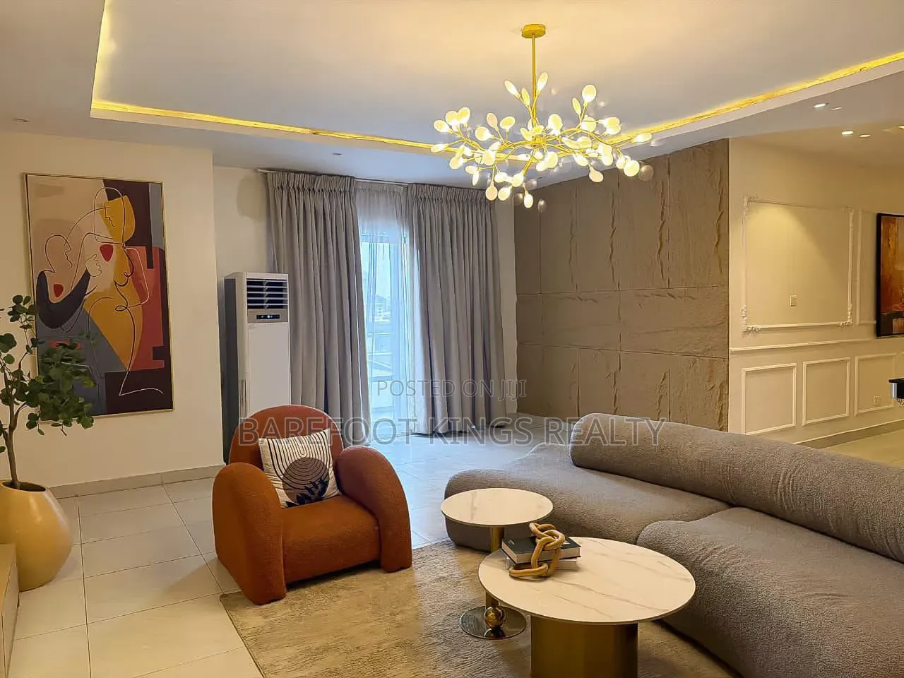 Luxury 3 BEDROOM