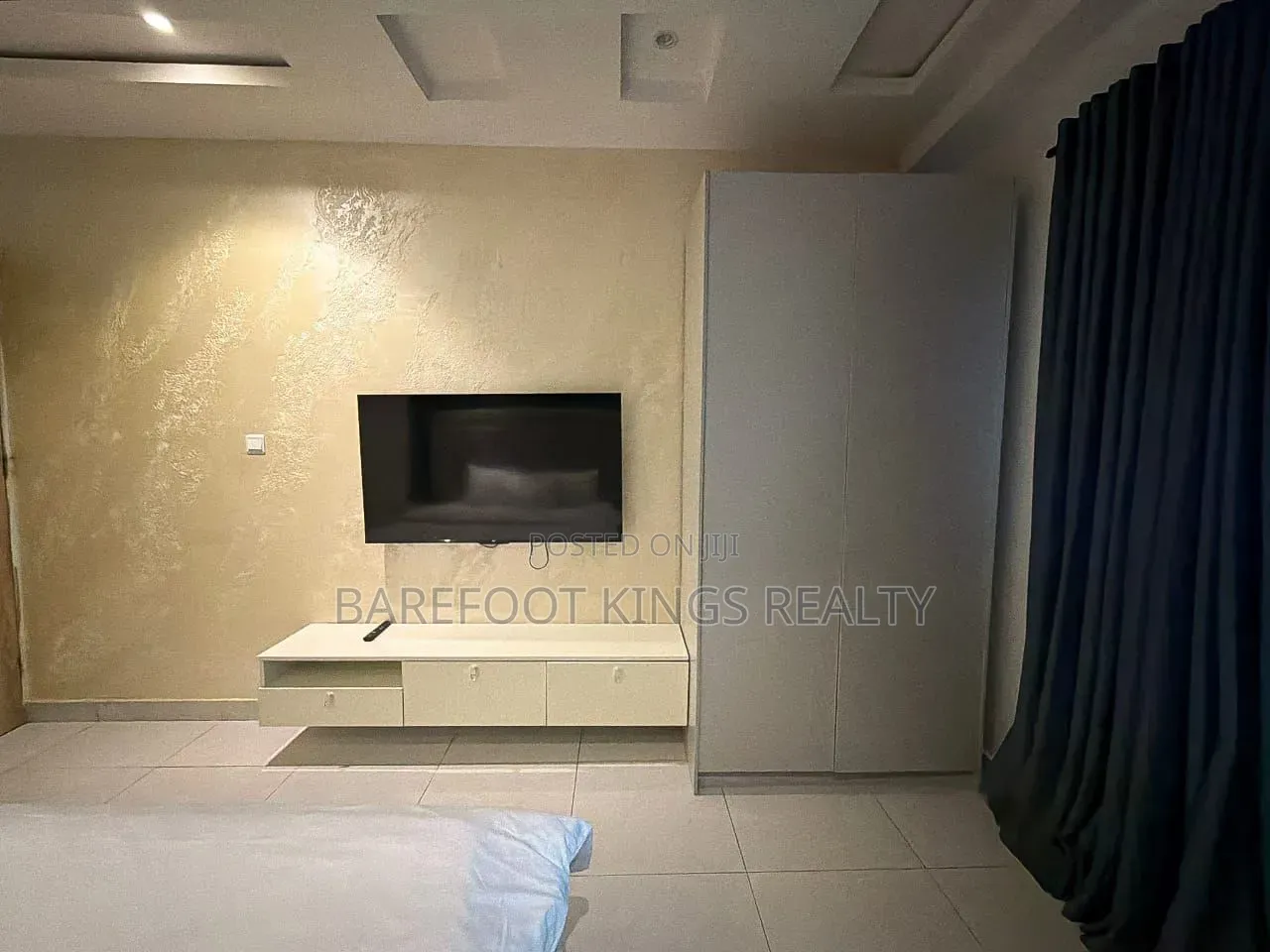 Luxury 3 BEDROOM